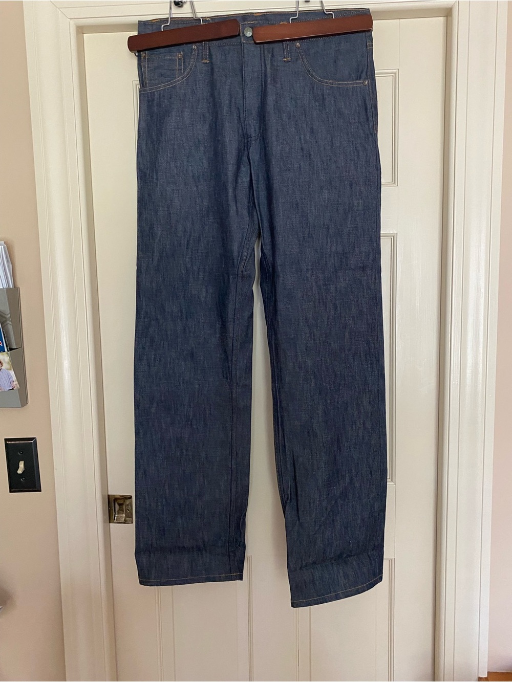 Men's Straight-Leg Dark Blue Denim Jeans